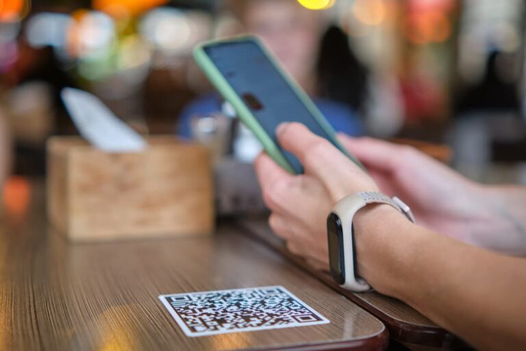 10 QR Code Payment Mistakes That Can Put Your Money at Risk